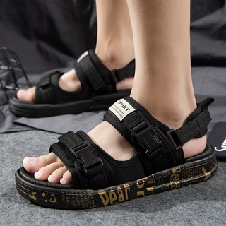 Sandalias de los hombres de verano nuevo al aire libre antideslizante transpirable zapatos de los hombres de moda tendencia negro zapatos de playa Sandalias Hombre Sandalias hombres