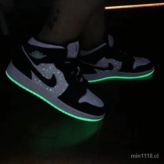 NIKE Air Jordan 1 blanco Panda Mid-Top luminoso suela negro hombres zapatos de mujer Lovers zapatos para correr