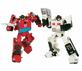 IN HAND TRANSFORMERS GENERATIONS selecciona WFC-GS20 CORDON & SPIN-OUT 2 PACK