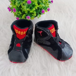 Prewalker zapatos bebé niños niños lindo Jordan negro rojo (1)