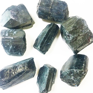 Natural negro turmalina piedra Original The Play Single Crystal Run Energy Stone