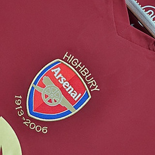 Retro 05/06 Arsenal home Football jersey (5)