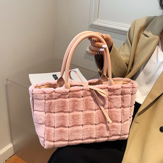 2021 New Bag Autumn And Winter Fashion Sweet Small Square Bag Plush Square Portable Women'S Bag Solid Color Minority Design
