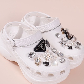 Prada Pearl Jibbitz cadena gemas Crocs Jibbitz Charm Set para mujer decorar zueco agujero zapatos perlas accesorios de flores