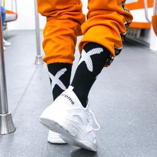 ❤pzas❤ calcetines deportivos De Moda para hombre/calcetas De pareja/Hip Hop/versión Coreana/pins japoneses originales para el hogar