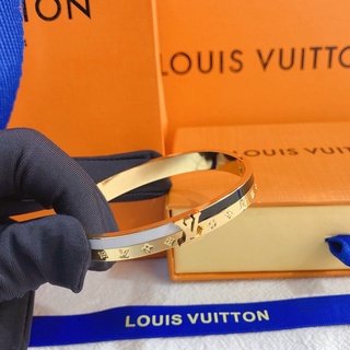 LV Fashion Bracelet Four-leaf Clover Black and White Epoxy Letters Titanium Steel Bnagle