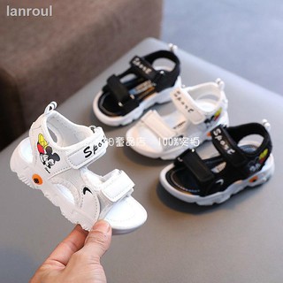 Sandalias infantiles 2021 verano nuevos zapatos de playa para bebés masculinos y femeninos zapatos de playa medianos y pequeños