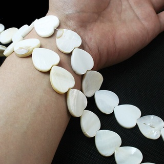 Aryastark 20pcs blanco forma de corazón Natural de agua dulce Shell perlas MOP perlas ajuste pulseras collares joyería DIY manualidades para mujer