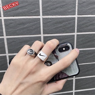 Anillo simple Coreano de Moda Nikee anillo de pareja Personalizado—BESLA_BECKY (1)