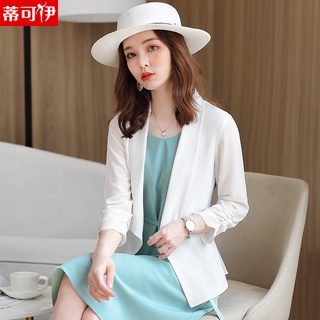 Delgado pequeño traje de abrigo para las mujeres 2021 primavera y verano nuevo estilo coreano casual corto pequeño traje blanco de las mujeres top