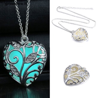 Greedancit New Glow In The Dark Heart Pendant Necklace Chain Luminous Magical Women Gift CL
