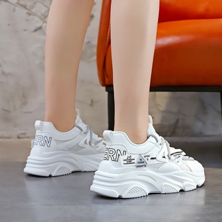 Daddy shoes mujer 2021 nuevo otoño nuevo transpirable zapatos de las mujeres zapatos todo-partido casual zapatos deportivos 9806