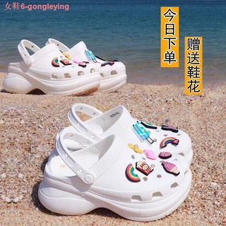 Kasut agujero sandalias Baotou Kautut fuera de la playa gruesa hueco exterior de las mujeres aumentar ligero ropa resbaladiza y sandalias transpirables