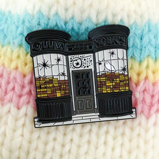 Ollivander's Wands Alley enamel pin Harry Potter Magic Wand Shop Hogwarts Shirt Lapel Backpack Brooch Accessory Jewelry Gift (5)