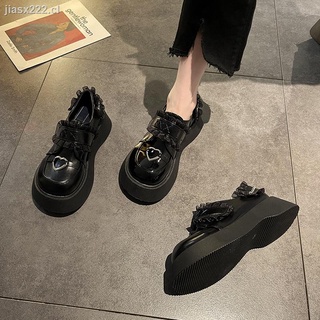 solo zapatos de las mujeres s primavera y otoño 2021 nueva moda todo-partido de cuero de patente negro pequeño zapatos de cuero muffins aumento de suela gruesa mocasines