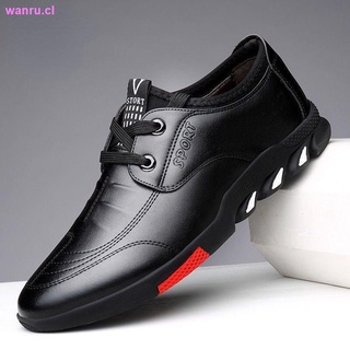 los hombres s zapatos 2021 nuevo de gama alta de los hombres de negocios s casual zapatos de cuero suave fondo suave de la moda todo-partido transpirable zapatos de cuero de conducción