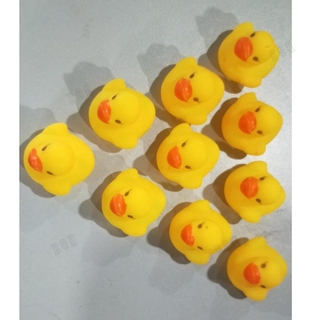 10Pcs bebé baño bañera juguetes Mini goma chirriante flotador pato amarillo