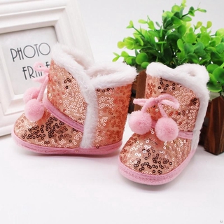 iu invierno caliente zapatos de terciopelo bebé lentejuelas de felpa bola diseño de suela suave botas de bebé zapatos de niño (1)