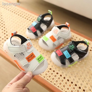 Sandalias para niños Baotou 1-3 años 2 nuevos zapatos de playa para bebés con suela suave y antideslizante para bebés