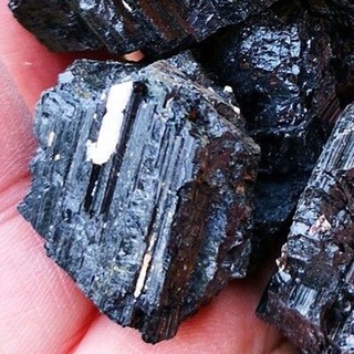 1 pieza nuevo 10 ~ 20 g Natural negro turmalina pieza de cristal curativo piedra DySunbey