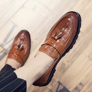 Zapatos de cuero marrón para los hombres, zapatos formales de los hombres, zapatos para los hombres de cuero casual, patrón de cocodrilo zapatos de cuero de la borla, zapatos para los hombres de la oficina de trabajo, Slip-on Pull-on zapatos, oxford zapatos de los hombres, mocasines zapatos de los hombres cubierta zapatos kasut kulit,