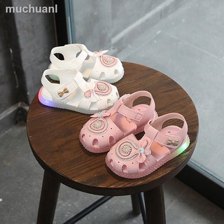 Zapatos de bebé iluminados para mujer princesa de verano nuevo estilo sandalias anti-colisión Baotou de 1-2-3 años sa