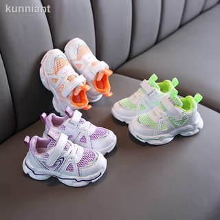 Zapatos de niñas, 1-3-5 años, verano bebé niño zapatos, zapatillas de deporte de red de los niños, zapatos luminosos, zapatos huecos para niños