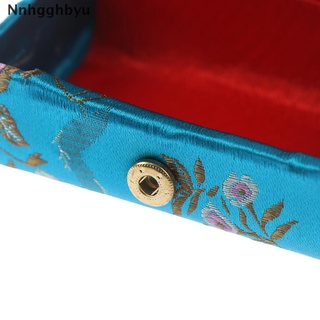[Nnhgghbyu] Embroidered Flower Lipstick Makeup Lipstick Case Box Mirror Hasp Cosmetic Bags Hot Sale (1)