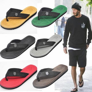 Listo STOCK hombres chanclas de verano zapatillas de moda Casaul chanclas para hombres hombres al aire libre impermeable chanclas playa Selipar Kasut