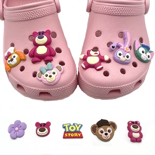 CHARMS Toy Story Duffy Bear Shirley Croc zapato encantos Pins Jibbitz para las mujeres pequeños Crocs fresco zapatillas accesorios