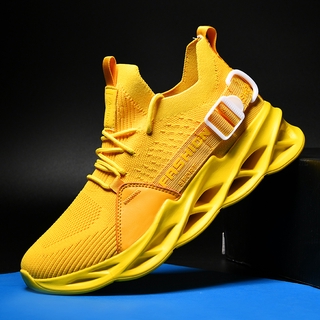 Nueva mosca de tejer Ultra-hombres zapatos para correr al aire libre zapatillas de deporte zapatos de amortiguación antideslizante superficie de red zapatos de caminar de los hombres (1)