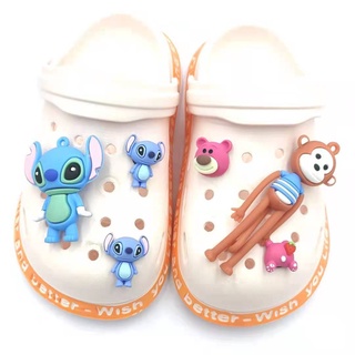 CHARMS Dibujos animados Stitch Jibbitz Crocs encantos conjunto son adecuados para niños Crocs zapatos accesorios decoraciones