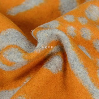 nuevos productosSicilian Rhapsody Tejido de lana de punto elástico en contraste amarillo-gris Tejido rompevientos de capa de otoño e invierno