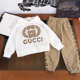 Gucci_boys traje deportivo otoño e invierno más terciopelo engrosamiento jersey con capucha estilo occidental ropa de niña de dos piezas