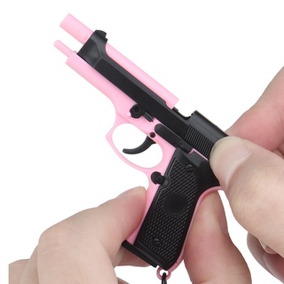 Mini decoración llavero táctico M92 pistola llavero portátil al aire libre llavero juguete de navidad