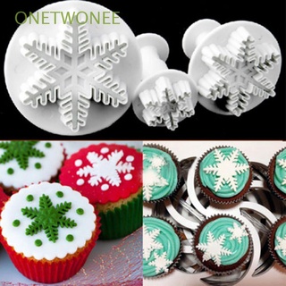 ONETWONEE 3Pcs DIY Mold Fondant Snowflake Mould Cookie Cake Decorating Sugarcraft Baking Tool Plunger Cutter