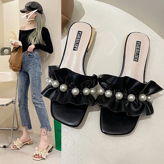 Sandalias para mujer verano 2021 nuevo estilo perla con volantes tacón grueso todo fósforo palabra de tacón medio desgaste exterior sandalias y zapatillas romanas