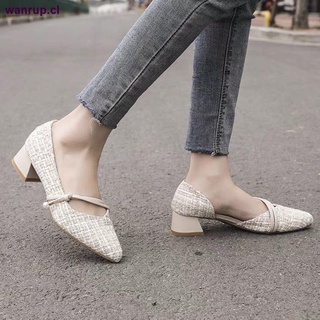Xiaoxiangfeng spring and summer new shallow mouth single shoes female pointed toe side empty sandals fairy evening breeze gentle shoes thick heel mid-heel