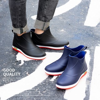 Botas de lluvia cortas botas de lluvia antideslizante impermeable zapatos de los hombres más terciopelo calidez tendencia zapatos de goma de los hombres de la cocina zapatos de trabajo de moda botas de agua