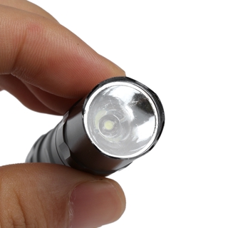 Mini linterna LED impermeable super brillante y brillante de buena apariencia apta para uso externo/sonido (6)