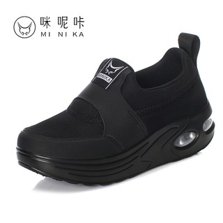 Xiaoyulu mujer transpirable negro enfermera zapatos de aire cojín tacón correr deporte zapatos cuñas zapatilla de deporte 2051-2