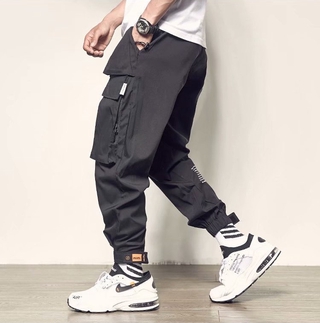 Pantalones sueltos masculino Harajuku Chinos Multi-bolsillo corea estilo mono marca pantalones deportivos coreanos hombres Casual calzado de moda Ins salvaje guapo