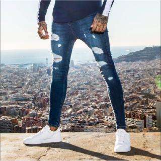 Jeans lavados ajustados ajustados para hombre