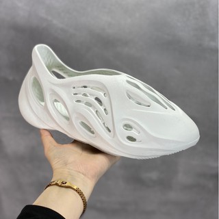 Adidas Yeezy Foam Runner Lanzado En 2020 Coco 700 Versátil Zapatos De Ocio (1)