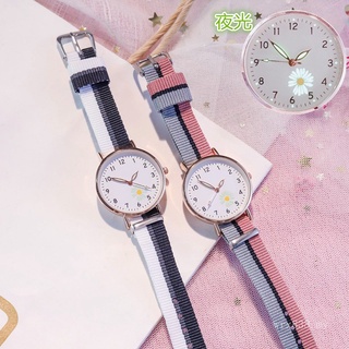 reloj estudiante de la escuela secundaria chica tejida cinturón 2021 nuevo ins diseño especial interés pequeño dial mori estilo luminoso
