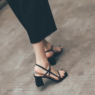 DOMS sandalias romanas de las mujeres 2021 nuevo verano estilo de hadas de las mujeres de estilo coreano zapatos de tacón grueso