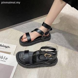Las mujeres s sandalias 2021 verano nueva moda exterior desgaste plano zapatos de playa todo-partido palabra hebilla cinturón de suela gruesa zapatos romanos (3)