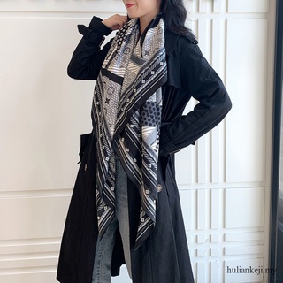 Moda bufanda de las mujeres bufanda de sarga de seda bufanda de las mujeres chal impreso bufanda 130 * 130 grande cuadrado bufanda Xkj8
