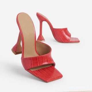 Nuevas sandalias informales de talla grande a la moda con tacones altos cuadrados para mujer