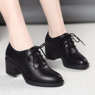 Zapatos de mujer Viento de primavera y otoño negros de cabeza redonda de talón grueso versión coreana Lista de nuevos productos (1)